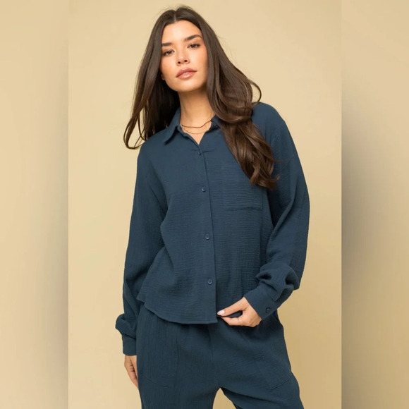 NWT-Cotton Button Down Single Pocket Shirt & Boho Pants Set - Picture 3 of 7